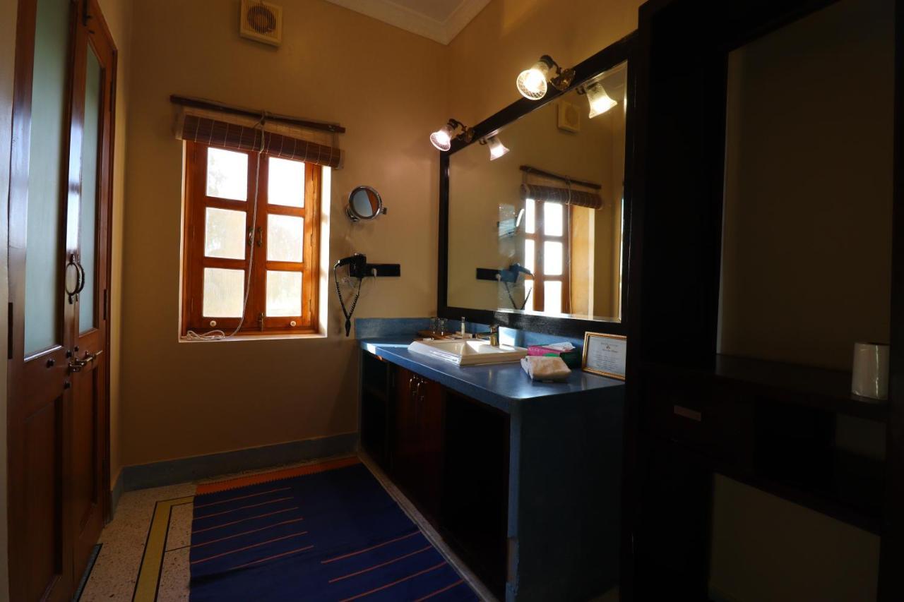The Gulaal Hotel Jaisalmer Bagian luar foto