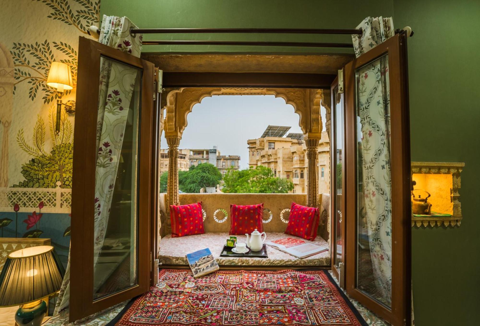 The Gulaal Hotel Jaisalmer Bagian luar foto